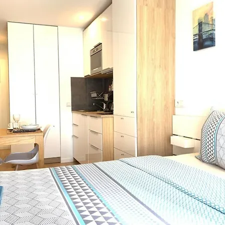 M11 Le Vieux Massyrer600Morly20 Minnetflixneuf Massy  Exterior photo